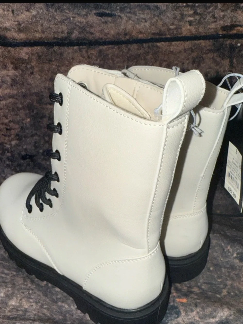 Art Class Girls Cream Combat Boots Size 2 Lace Up Side Zip NWT Target